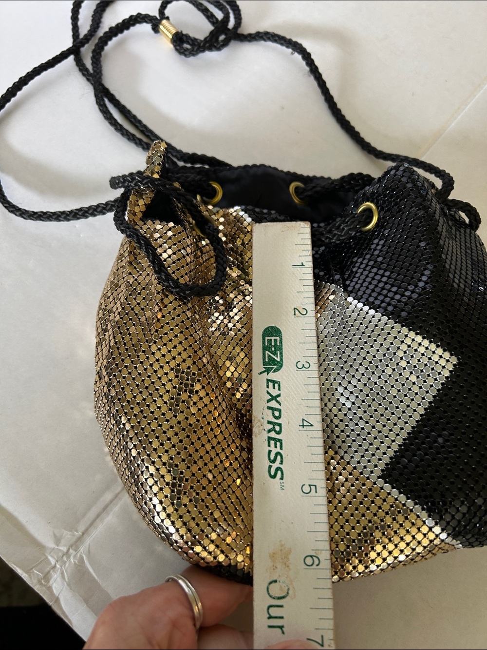 CREATIVE DESIGNS GOLD BLACK METAL MESH DRAWSTRING POUCH OR MINI BUCKET BAG - Picture 10 of 12
